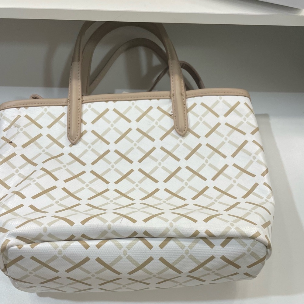 A New Day White and Tan Geometric Tote